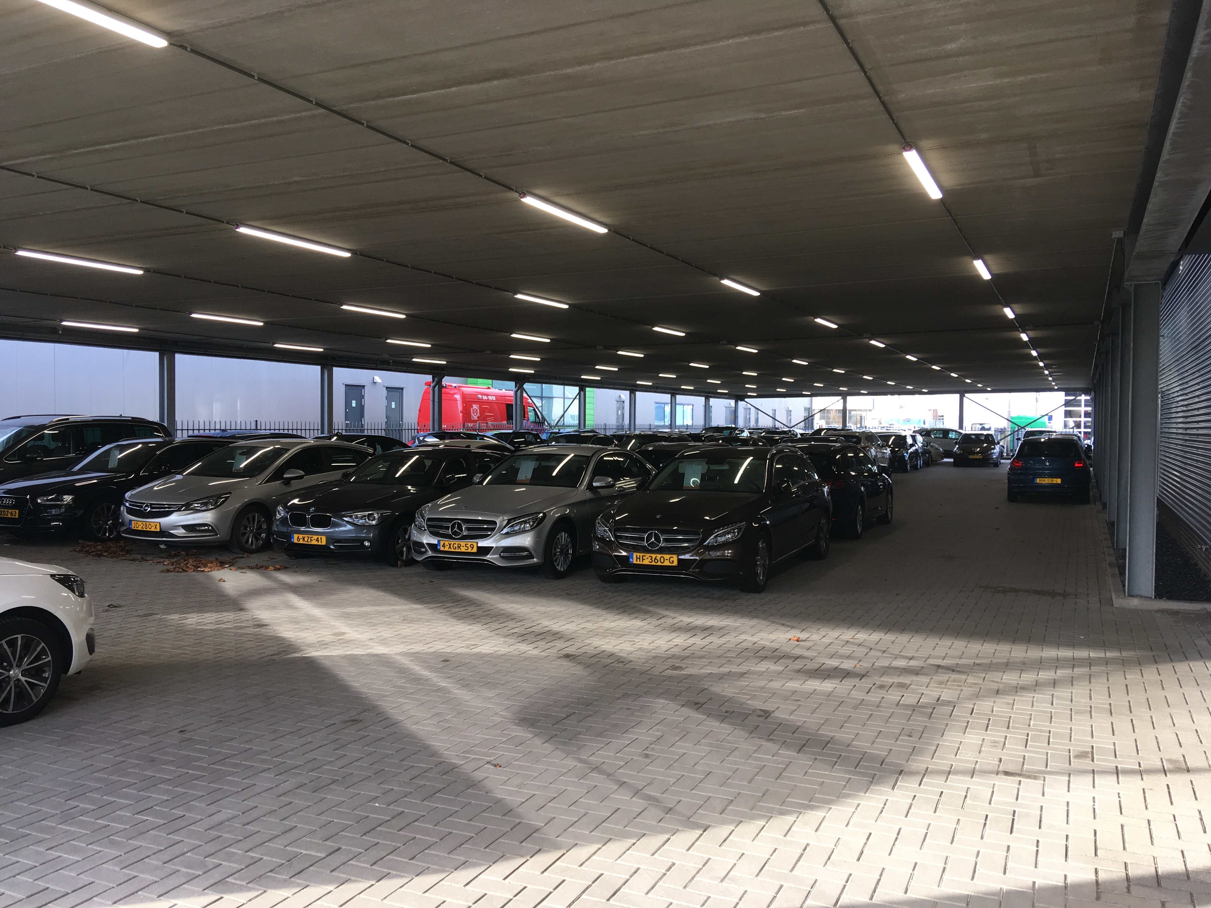 Parkeerdek Van Renselaar Zwolle opgeleverd